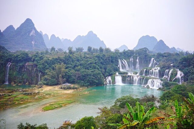 #山水崇左,岩画花山#自驾游广西,看山看水看岩