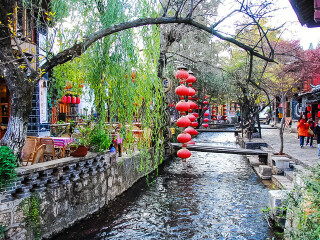 西双版纳旅游团观光_出发西双版纳旅游_西双版纳几日游最好