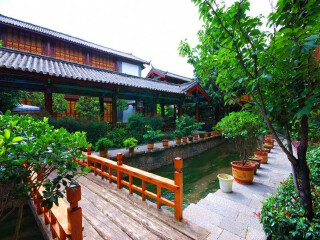 西双版纳旅游团观光_出发西双版纳旅游_西双版纳几日游最好
