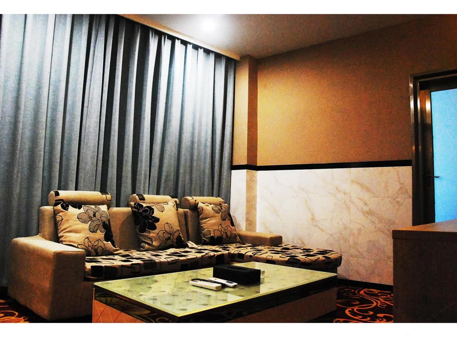 高级商务单人房