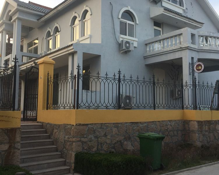 青岛一枚小卡卡独栋别墅(会场社区分店)