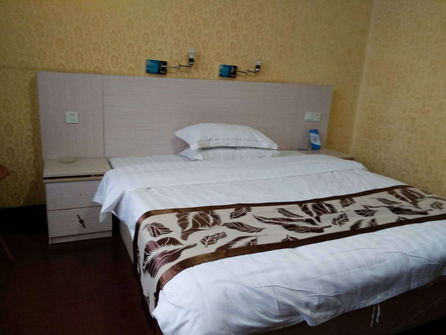 特价大床房