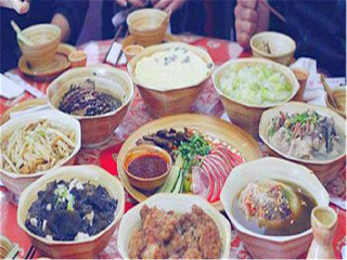 云南大理麗江半自由行_到云南大理麗江旅游報(bào)團(tuán)價(jià)格_去云南大理麗江旅游怎么走