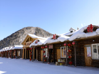 亞布力雪鄉(xiāng)旅行團(tuán)_亞布力雪鄉(xiāng)旅游多少錢_亞布力雪鄉(xiāng)游組團(tuán)