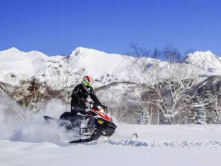 跟團(tuán)東北長(zhǎng)白山旅游價(jià)格表_去東北長(zhǎng)白山旅游要多少錢(qián)_東北長(zhǎng)白山最適合旅游的季節(jié)