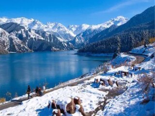 新疆組團(tuán)旅游_2021年新疆旅游團(tuán)報(bào)價(jià)_新疆八月份旅游