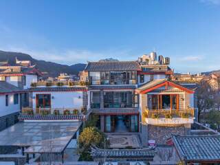 云南游跟团旅游_云南五日跟团旅游_6月份云南旅游