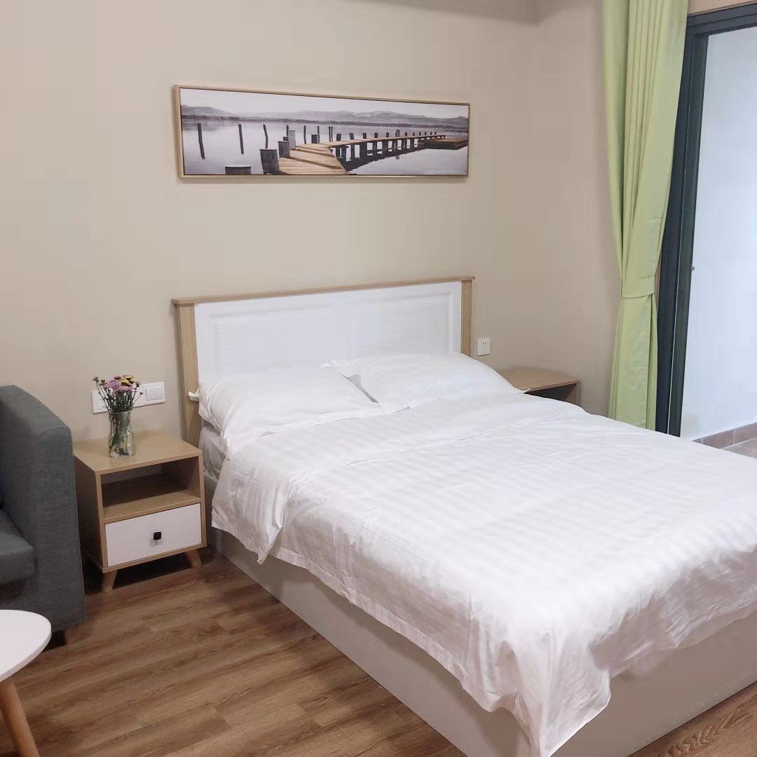 标准大床房