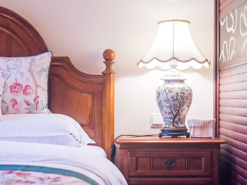 hotelPic
