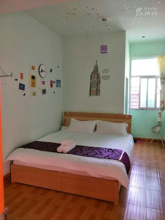 1.8米床精装修大床网络电视房