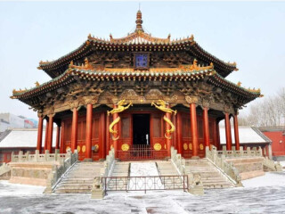跟團(tuán)東北長(zhǎng)白山旅游價(jià)格表_去東北長(zhǎng)白山旅游要多少錢(qián)_東北長(zhǎng)白山最適合旅游的季節(jié)