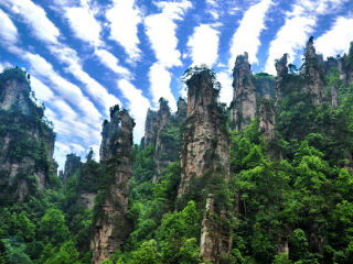 張家界天門(mén)山玻璃棧道旅游團(tuán)報(bào)價(jià)2021_張家界天門(mén)山玻璃棧道旅游團(tuán)報(bào)價(jià)自由行_張家界天門(mén)山玻璃棧道旅游費(fèi)用