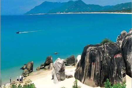 <海南-海口双飞5日游>上海出发 性价比之选 嗨玩呀诺达雨林 浪漫天涯海角 全程入住经济舒适酒店 升级1晚海边特色酒店 24H接送机