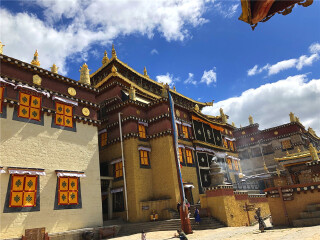 云南瀘沽湖旅游報價_以往國慶云南瀘沽湖游價格_云南瀘沽湖旅游花費一般多少