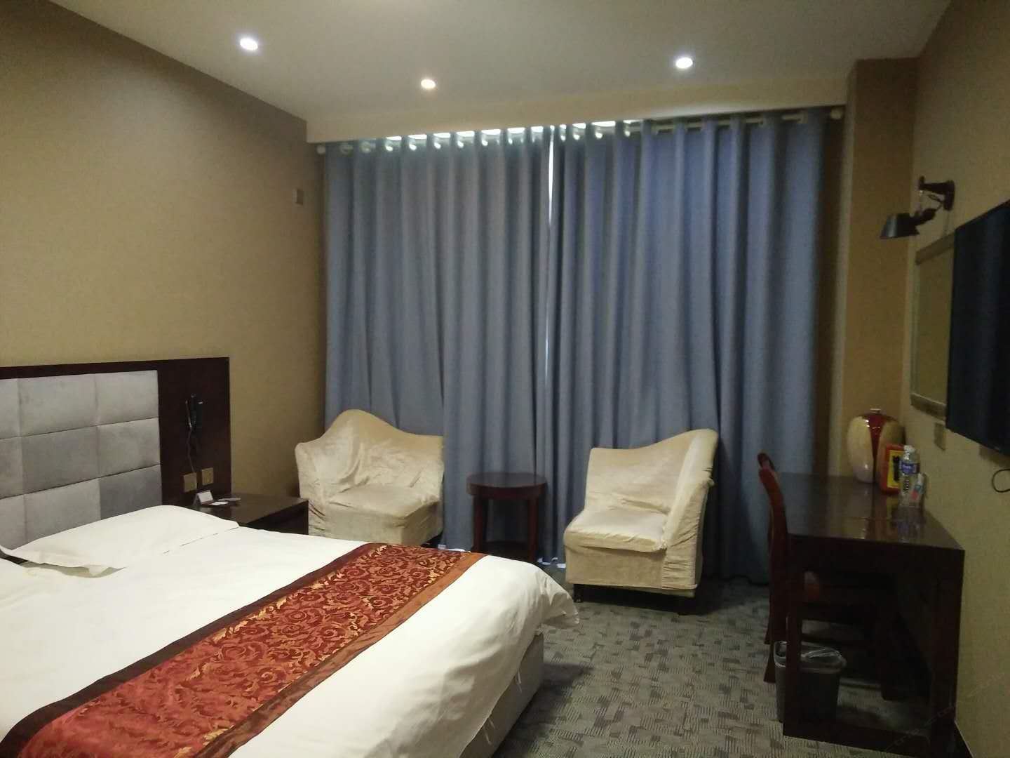 行政大床房