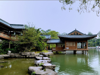 桂林陽(yáng)朔跟團(tuán)游與自由行_桂林陽(yáng)朔旅游多少錢(qián)_桂林陽(yáng)朔旅行團(tuán)旅游報(bào)價(jià)