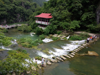 暑假貴州黃果樹游價(jià)格_旅行團(tuán)貴州黃果樹游_貴州黃果樹旅游大概多少錢