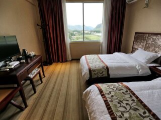 稻城亞丁旅游大約多少錢_到稻城亞丁旅游多少錢_組團去稻城亞丁
