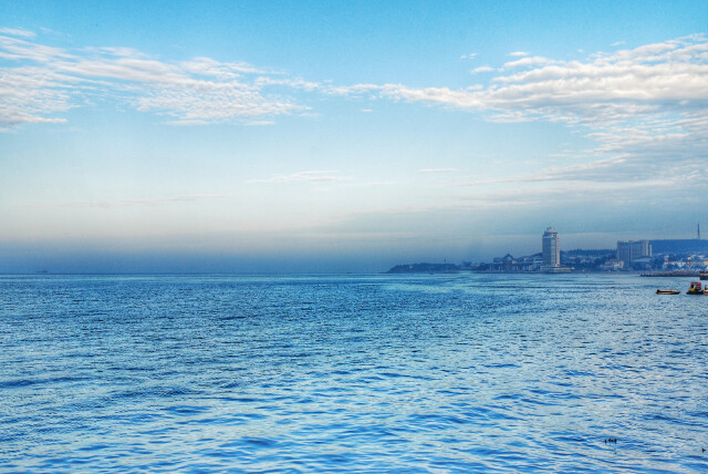 沿着海边的滨海路一道向东开, 看了烟台最美的海边风景