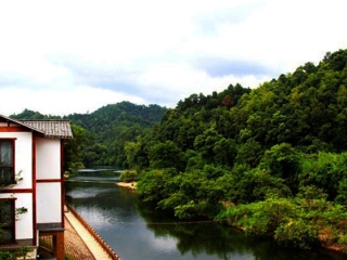 江西廬山報團(tuán)多少錢_去江西廬山游怎么省錢_江西廬山游組團(tuán)
