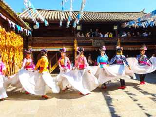 云南麗江旅行跟團(tuán)_云南麗江游跟團(tuán)多少錢_去云南麗江報(bào)團(tuán)多少錢