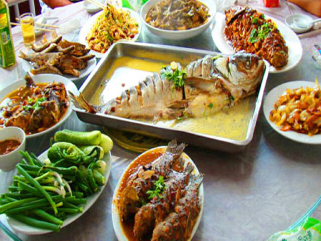 镜泊湖风味鱼餐(图片仅供参考)