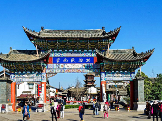 去云南麗江旅游多少錢_云南麗江六日游多少錢報(bào)團(tuán)_云南麗江自由行還是跟團(tuán)好