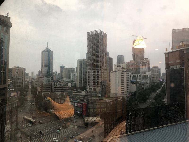 hotelPic