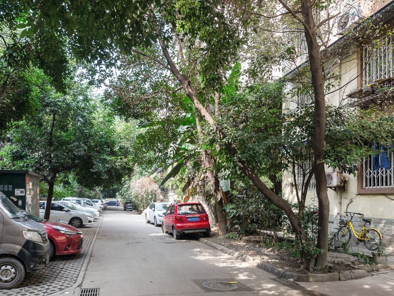 成都来龙居公寓(13号店)