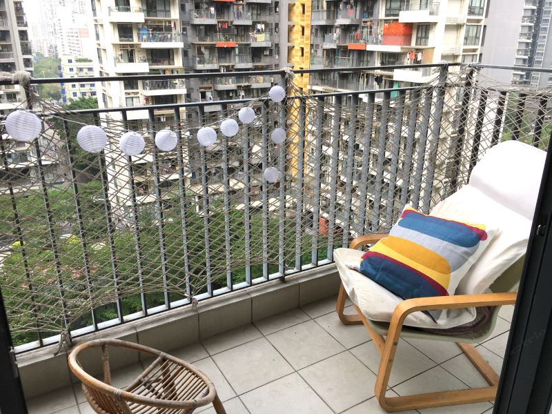 hotelPic