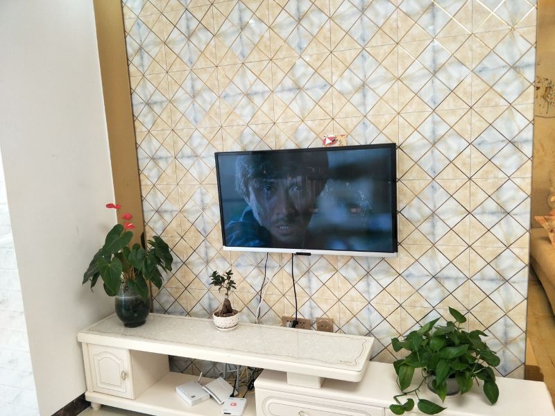 hotelPic
