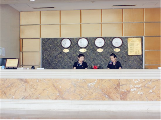 大連旅游費(fèi)用_旅行團(tuán)大連游_大連九月旅游