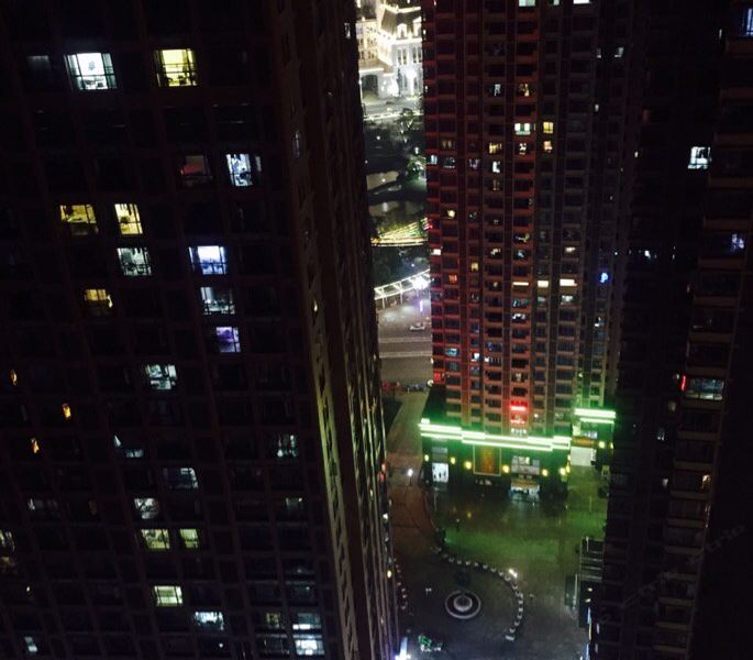 hotelPic