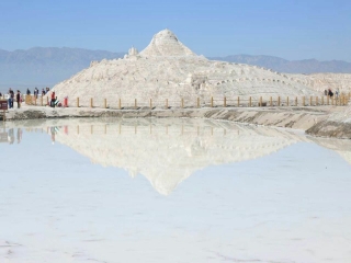 春节青海旅游跟团_青海旅游旅行团_青海旅游5天游