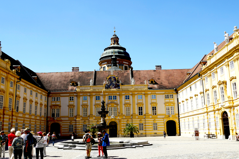 电影《音乐之声》外景拍摄地之一，精美绝伦的梅克尔修道院