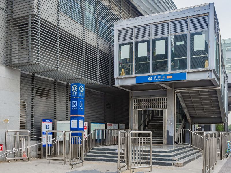 北京明泰LOFT式家庭公寓