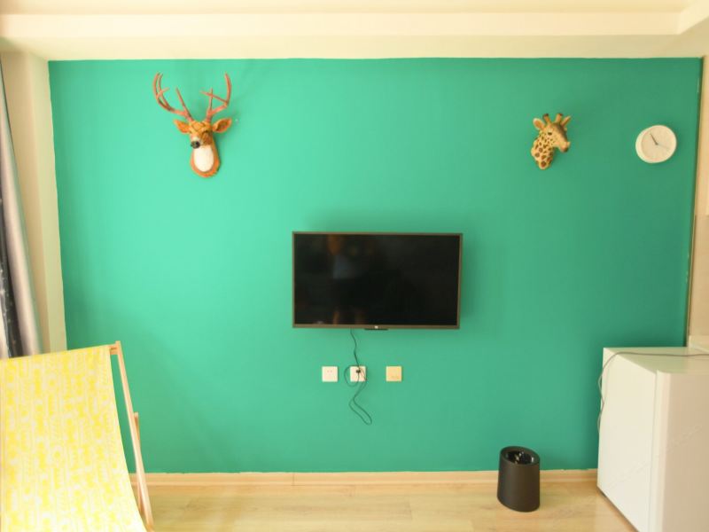 hotelPic