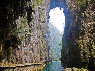 國慶湖南鳳凰古城游價(jià)格_湖南鳳凰古城自由游價(jià)格多少_暑假湖南鳳凰古城游價(jià)格
