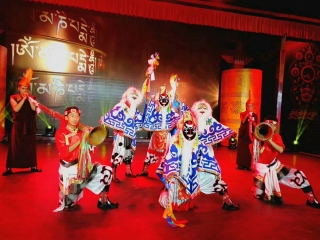 四川游8月份報價_去四川靠譜的旅行團_四川旅游最佳路線