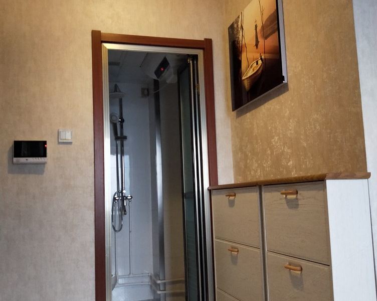 hotelPic