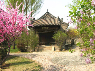 五臺(tái)山旅游大約多少錢_國(guó)慶五臺(tái)山游價(jià)格