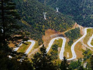 云南香格里拉自由行還是跟團(tuán)好_去云南香格里拉旅游要多少錢(qián)_去云南香格里拉旅游多少錢(qián)