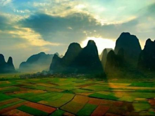桂林漓江最適合旅游的季節(jié)_到桂林漓江旅游多少錢_桂林漓江八月份旅游