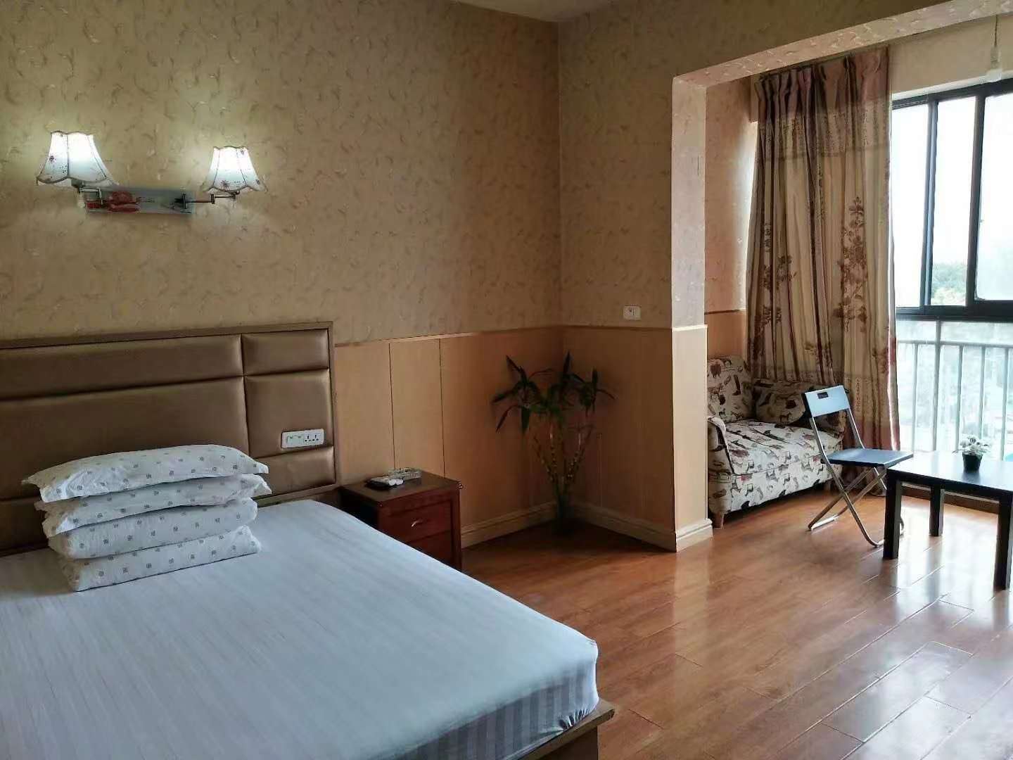 豪华单人间