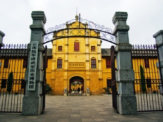 云南麗江最適合旅游的季節(jié)_云南麗江旅游報(bào)價(jià)_特價(jià)云南麗江游