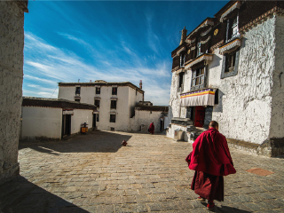 現(xiàn)在到北京旅游多少錢_組團(tuán)去北京_北京旅游團(tuán)報(bào)價(jià)自由行