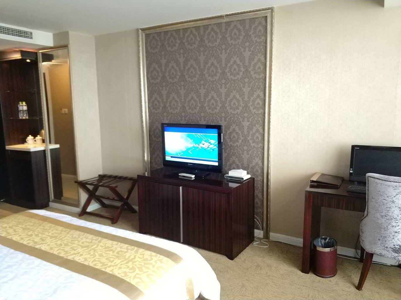电脑房