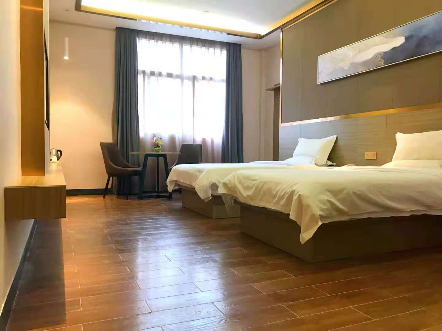 豪华双床房