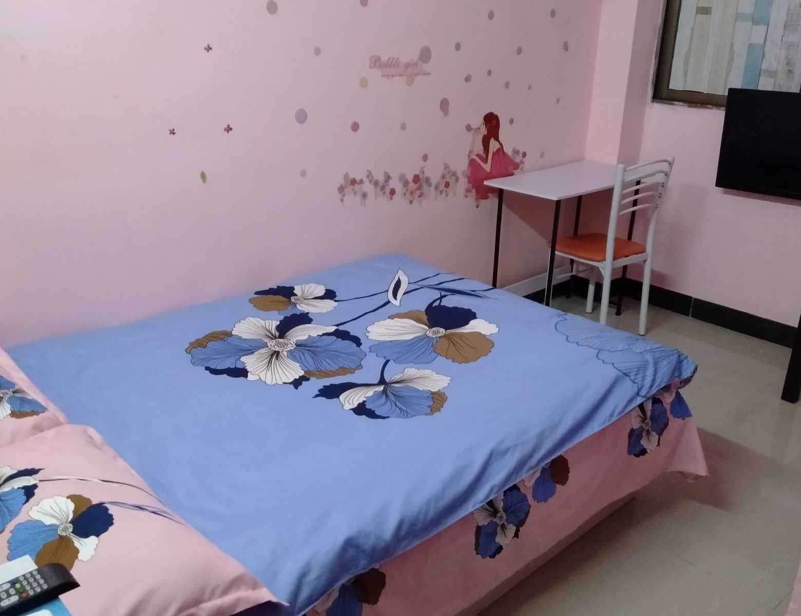 简约大床房