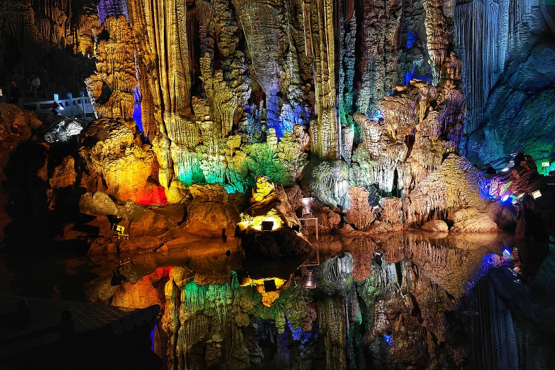 我想4月中旬去桂林需要带点什么,注意什么,天